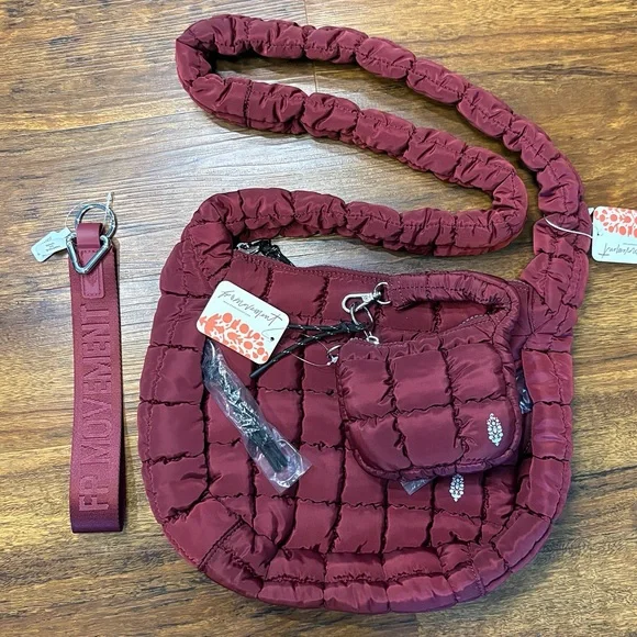 ♥️💖 LAST CHANCE🛑 FP MOVEMENT 2 Quilted Bags & Keychain NEW W/ TAGS Mahogany - Picture 3 of 9